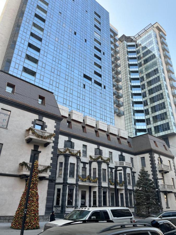 Soho Hotel City Centre Erivan Exterior foto